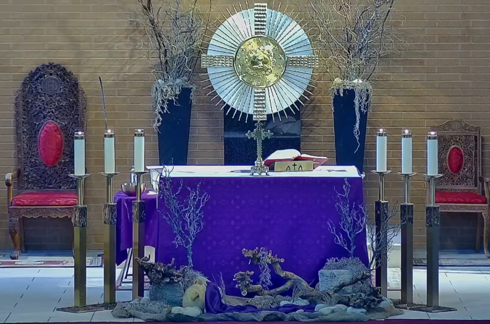 Altar Lent 2022